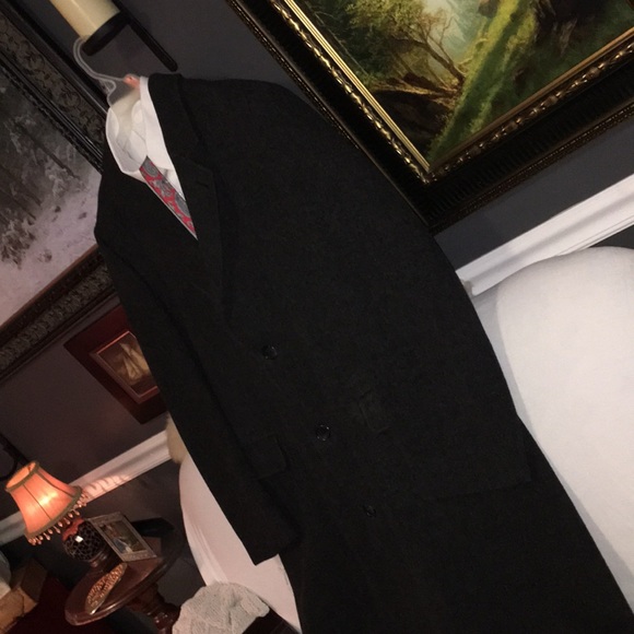 Stunning charcoal gray overcoat Wool Quality - Picture 1 of 7